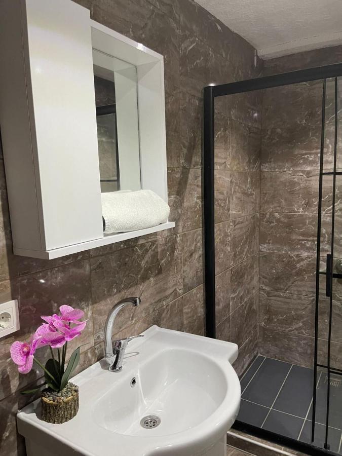 Smf Suites 1+1 4 Istanbul Luaran gambar